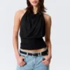 Drapiertes Neckholder-Top – Schwarz Drapiertes Neckholder-Top – Schwarz