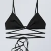 Dreieckiges Wickel-Bikini-Oberteil – Schwarz Dreieckiges Wickel-Bikini-Oberteil – Schwarz