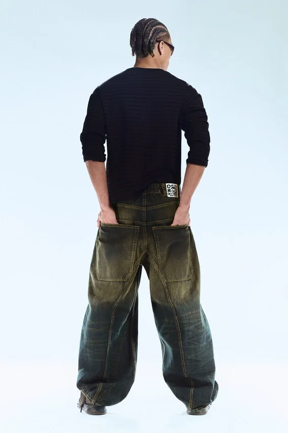 Dunno Unisex-Barrel-Jeans mit niedriger Leibhöhe und weitem Bein – Washed Sulfur – Dark Khaki | Cheap Monday Gb Dunno Unisex-Barrel-Jeans mit niedriger Leibhöhe und weitem Bein – Washed Sulfur – Dark Khaki | Cheap Monday Gb