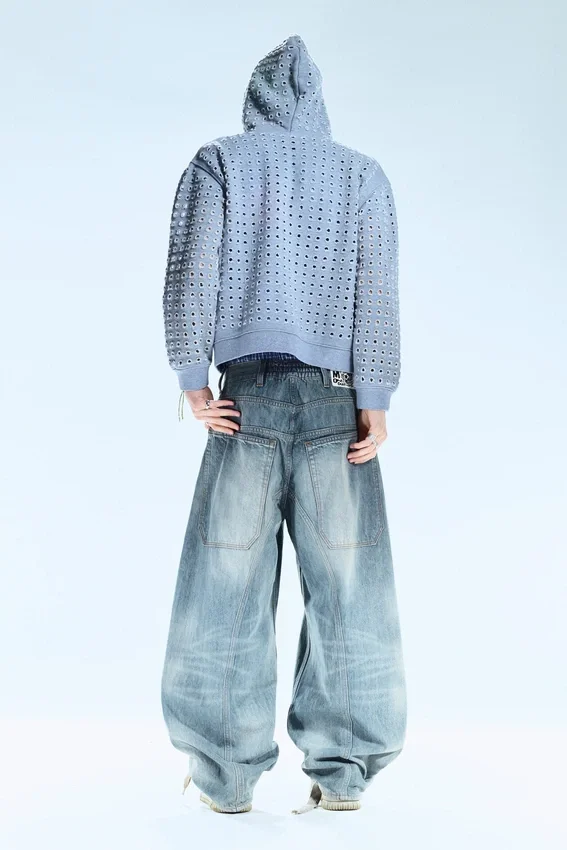 Dunno Unisex Low Rise Loose Barrel Jeans – Cloudy Blue – Mittelblau | Cheap Monday Gb Dunno Unisex Low Rise Loose Barrel Jeans – Cloudy Blue – Mittelblau | Cheap Monday Gb