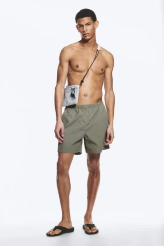 Ed Bleached Badeshorts – Hellstaubiges Khaki-Grün