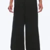 Emil Chino-Hose in lockerer Passform – Schwarz Emil Chino-Hose in lockerer Passform – Schwarz