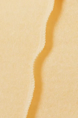 Eng anliegendes T-Shirt mit Flügelärmeln und Rollkragen – Hellgelb