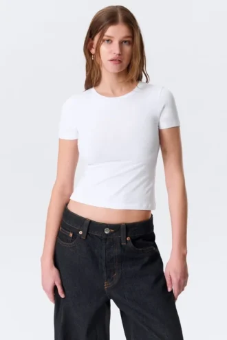 Enges Mini-T-Shirt – Weiß