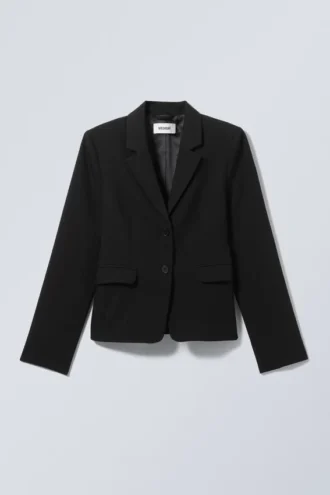 Esma Taillierter Blazer – Schwarz