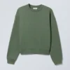 Essence Standard Sweatshirt – Dunkelgrün Essence Standard Sweatshirt – Dunkelgrün