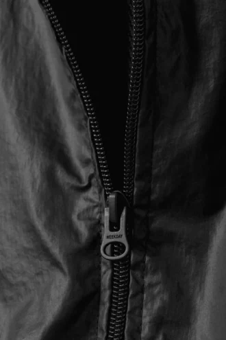 Faith Trainingsjacke – Schwarz