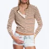 Feinstrick-Strickjacke aus Baumwolle – braun gestreift Feinstrick-Strickjacke aus Baumwolle – braun gestreift
