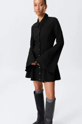 Fit-and-Flare-Mini-Hemd-Kleid – Schwarz