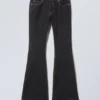 Flame Low Rise Slim Flared Jeans – Black Rinse – Schwarz Flame Low Rise Slim Flared Jeans – Black Rinse – Schwarz