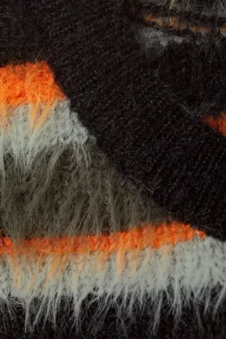 Flauschige Strickweste in regulärer Passform – mehrfarbig gestreift