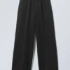 Gabriel-Hose mit weitem Bein – Schwarz Gabriel-Hose mit weitem Bein – Schwarz