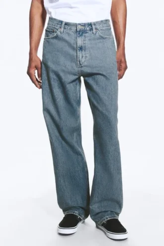 Galaxy Mid Rise Loose Straight Jeans – 2000 Blue – Mittelblau
