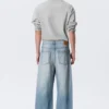 Galaxy Mid Rise Loose Straight Jeans – Kimberley Blue – Hellblau Galaxy Mid Rise Loose Straight Jeans – Kimberley Blue – Hellblau