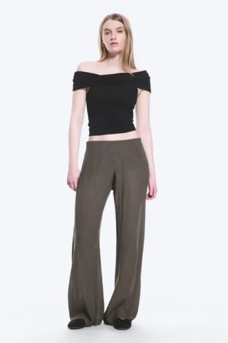 Gekräuselte Hose mit niedriger Leibhöhe und weitem Bein – Dunkelbraun