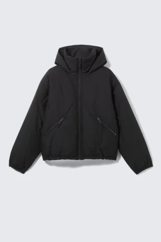 Gepolsterte Daunenjacke mit Kapuze – Schwarz