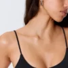 Gepolstertes Bikini-Oberteil mit Bindeband – Schwarz Gepolstertes Bikini-Oberteil mit Bindeband – Schwarz