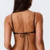 Gepolstertes Bikini-Oberteil mit Bindeband – Schwarz Gepolstertes Bikini-Oberteil mit Bindeband – Schwarz