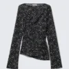Gerafftes, bedrucktes Mesh-Oberteil – schwarze Polka-Dots Gerafftes, bedrucktes Mesh-Oberteil – schwarze Polka-Dots