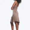 Gerafftes Neckholder-Mini-Kleid – gewaschenes Braun Gerafftes Neckholder-Mini-Kleid – gewaschenes Braun