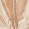 Gerafftes Popeline-Hemd mit V-Ausschnitt – Beige Gerafftes Popeline-Hemd mit V-Ausschnitt – Beige