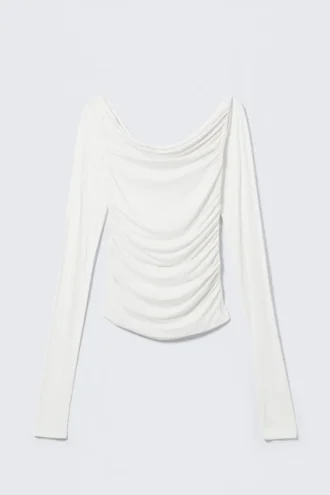 Gerafftes, schulterfreies Langarmshirt – Weiß