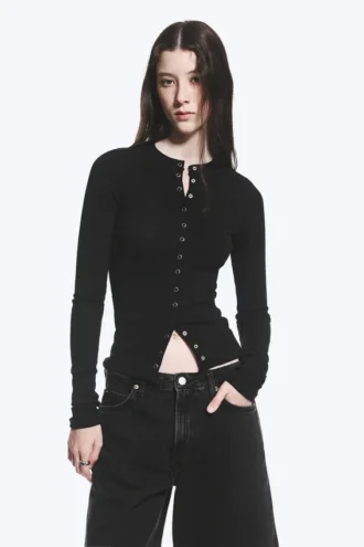 Gerippte Langarm-Strickjacke – Schwarz