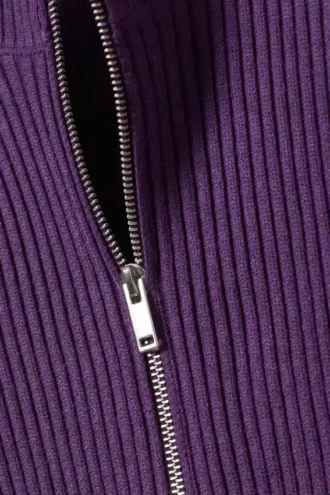 Gerippte, taillierte Strickjacke mit Reißverschluss – Dunkelviolett Gerippte, taillierte Strickjacke mit Reißverschluss – Dunkelviolett