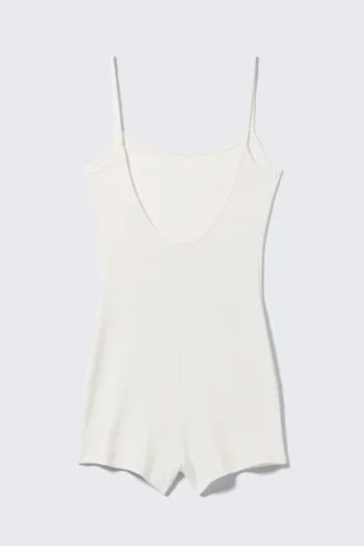 Gerippter, taillierter Jumpsuit – Off-White
