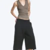 Geripptes Tanktop mit V-Ausschnitt – Staubgrau Geripptes Tanktop mit V-Ausschnitt – Staubgrau
