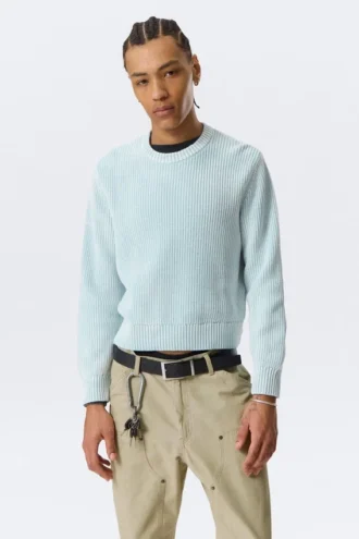 Geschrumpfter Strickpullover aus Baumwolle – gewaschen, hellblau