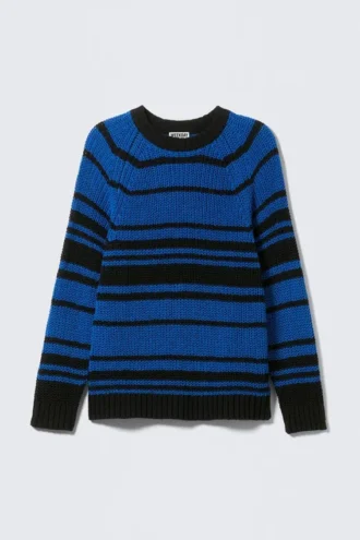 Gestreifter Strickpullover mit Raglanärmeln – Blau gestreift