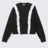 Gestrickte, kastenförmige Strickjacke im Tie-Dye-Look – Schwarz Tie-Dye Gestrickte, kastenförmige Strickjacke im Tie-Dye-Look – Schwarz Tie-Dye