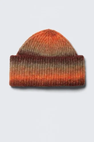 Gestrickte, umklappbare Rippenmütze – leuchtendes Orange & Burgunderrot