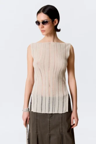 Gestricktes Tanktop mit U-Boot-Ausschnitt – Hellbeige