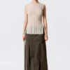 Gestricktes Tanktop mit U-Boot-Ausschnitt – Hellbeige Gestricktes Tanktop mit U-Boot-Ausschnitt – Hellbeige