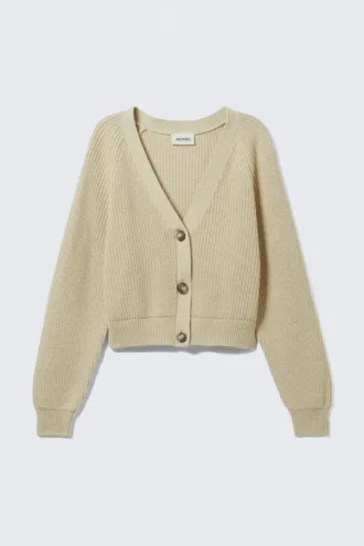 Grob gestrickte, kurz geschnittene Strickjacke – Beige