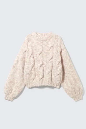 Grob gestrickter Pullover mit Zopfmuster – Hellrosa meliert