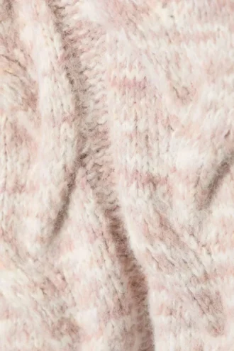 Grob gestrickter Pullover mit Zopfmuster – Hellrosa meliert