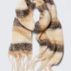 Grobstrick-Schal mit Fransen – gestreift, beige Grobstrick-Schal mit Fransen – gestreift, beige