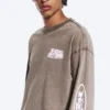 Großes, kastenförmiges Langarmshirt mit Print – Dark Mole – Logo-Mix Großes, kastenförmiges Langarmshirt mit Print – Dark Mole – Logo-Mix