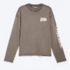 Großes, kastenförmiges Langarmshirt mit Print – Dark Mole – Logo-Mix Großes, kastenförmiges Langarmshirt mit Print – Dark Mole – Logo-Mix