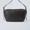 Handtasche mit Ösenriemen – Schwarz Handtasche mit Ösenriemen – Schwarz