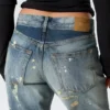 Helix Low-Rise-Jeans mit normalem, ausgestelltem Bein – Arizona Worn – Mittelblau Helix Low-Rise-Jeans mit normalem, ausgestelltem Bein – Arizona Worn – Mittelblau