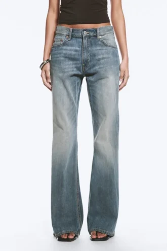 Helix Low Rise Regular Flared Jeans – Gloria Blue – Mittelblau