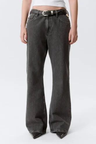 Helix Low Rise Relaxed Flared Leg Jeans – Risso Black – Schwarz