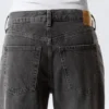 Helix Low Rise Relaxed Flared Leg Jeans – Risso Black – Schwarz Helix Low Rise Relaxed Flared Leg Jeans – Risso Black – Schwarz