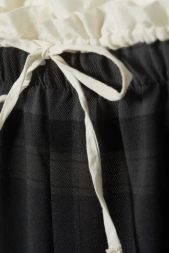 Hose mit Kordelzug in Regular-Fit – Dunkelgrau