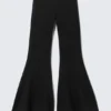 Hose mit niedriger Leibhöhe und ausgestelltem Bein – Schwarz Hose mit niedriger Leibhöhe und ausgestelltem Bein – Schwarz