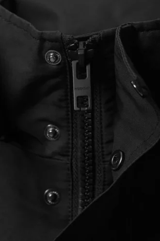 Kapuzenjacke in lockerer Passform – Schwarz